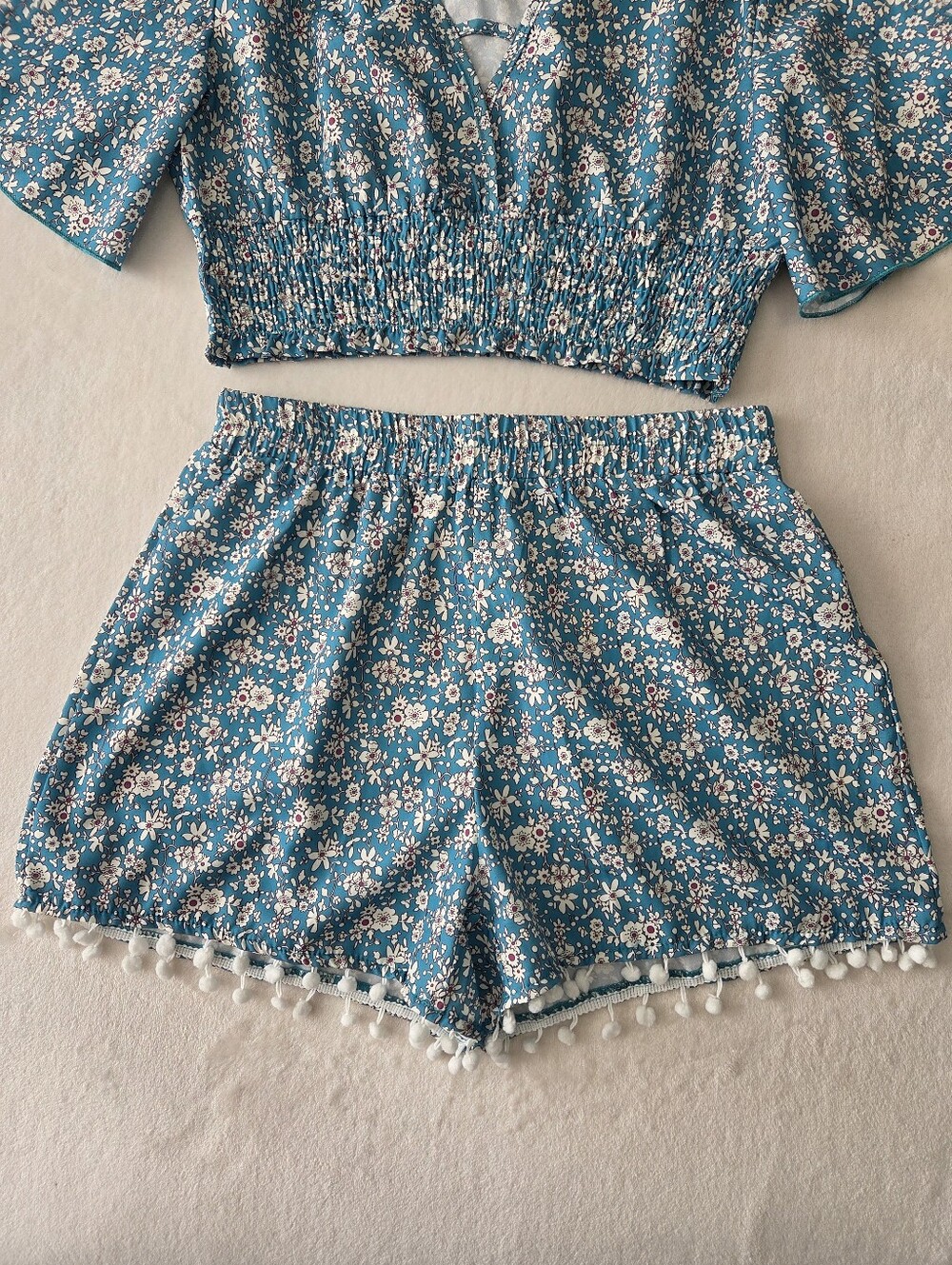 Shein Teal Floral Two-Piece Crop Top & Shorts Set Size Medium - Picture 2 of 12